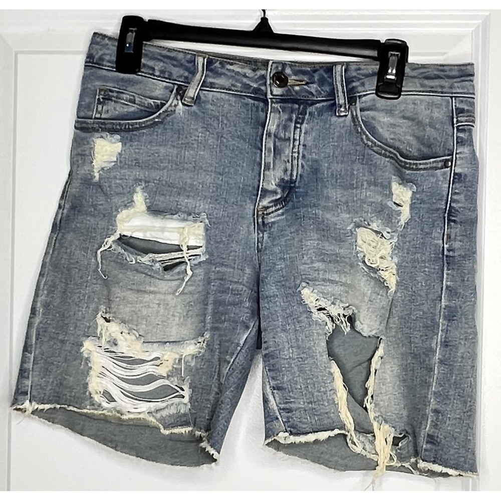 Grace & Lace Distressed Button Fly Denim Bermuda Shorts Women's Size 6 Cutoff
